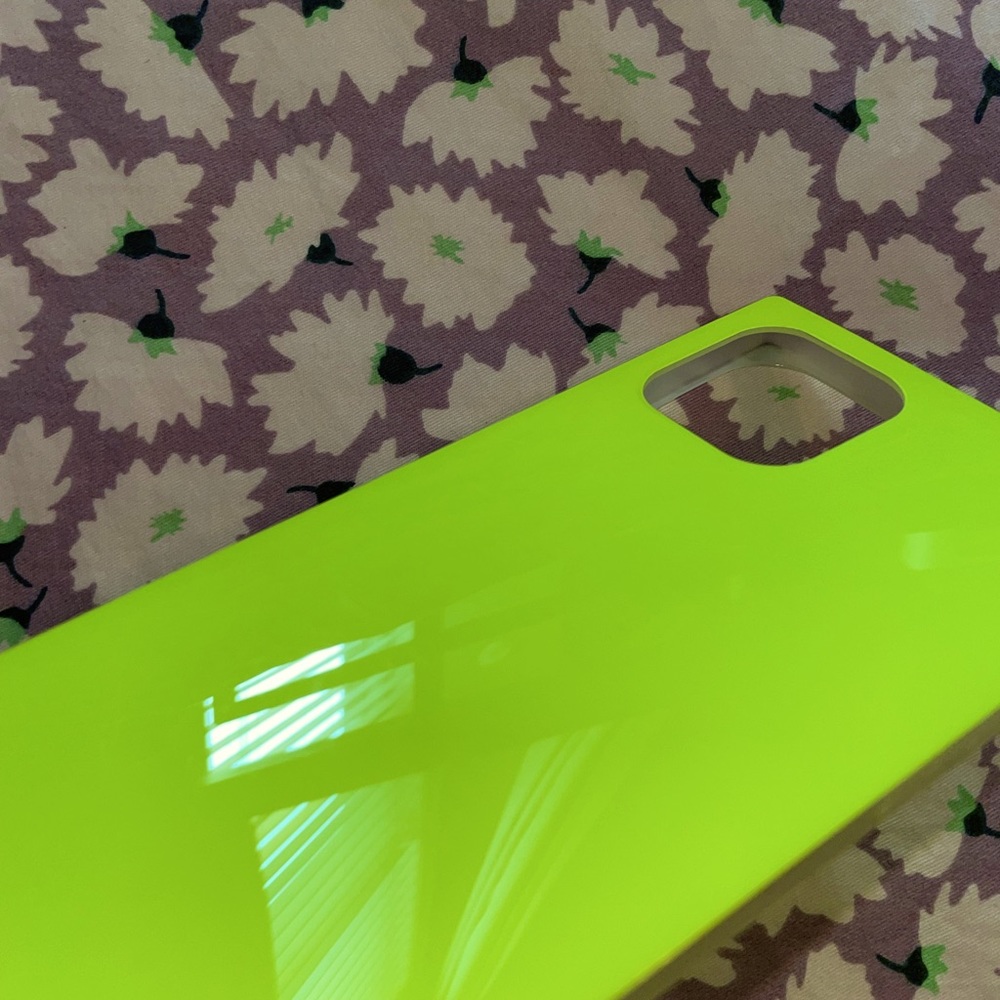 Neon Yellow Square Phone Case 12 & 12 Pro - Picture 2 of 3